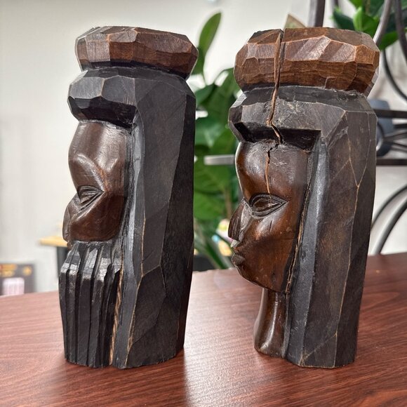 Hand-Carved 1960s Jamaican Wooden Bookends With Detailed Male & Female Faces - Picture 2 of 6